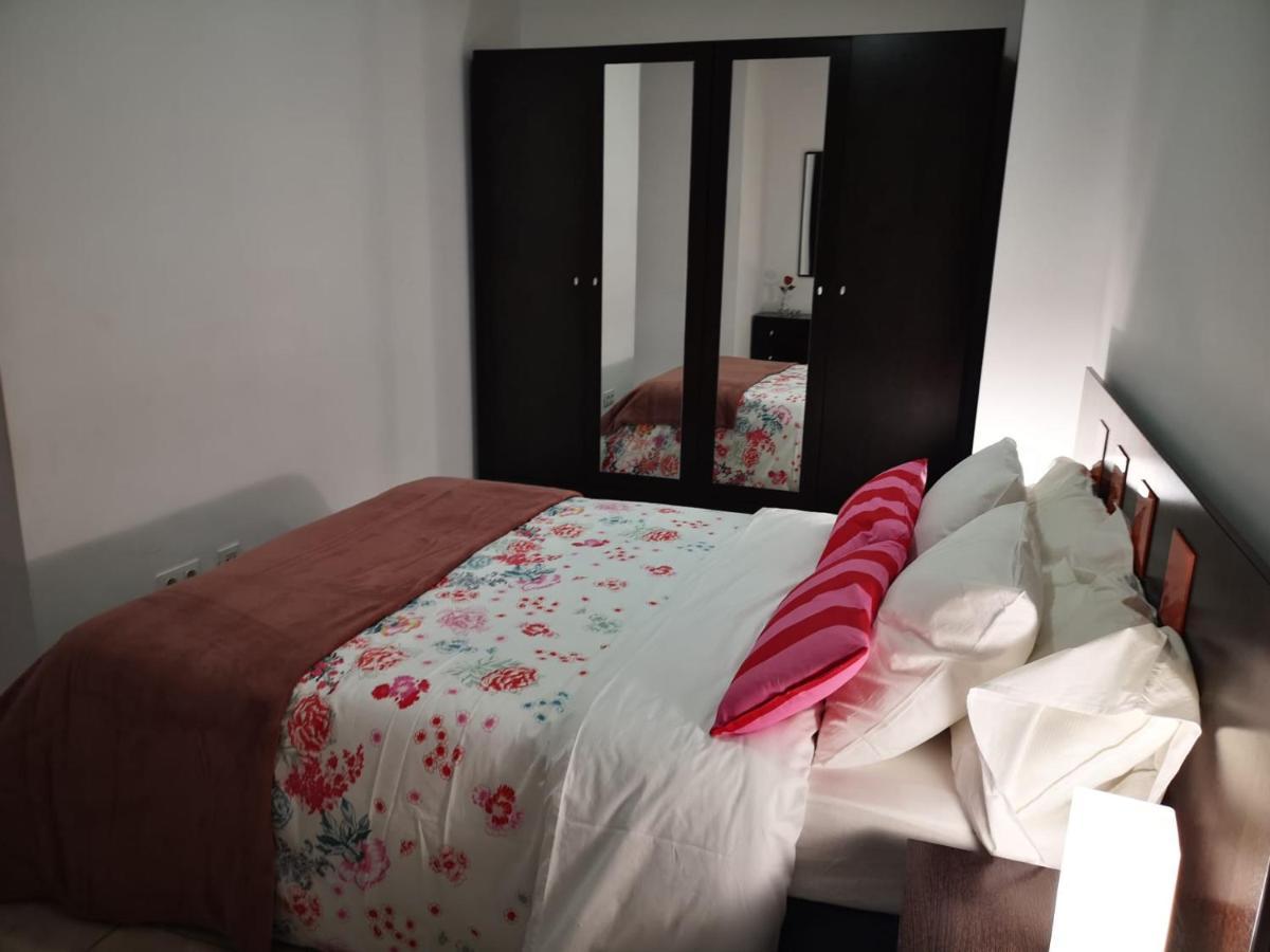 It Home - 2 Private Apartments Тельде Экстерьер фото