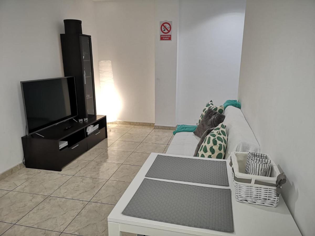 It Home - 2 Private Apartments Тельде Экстерьер фото